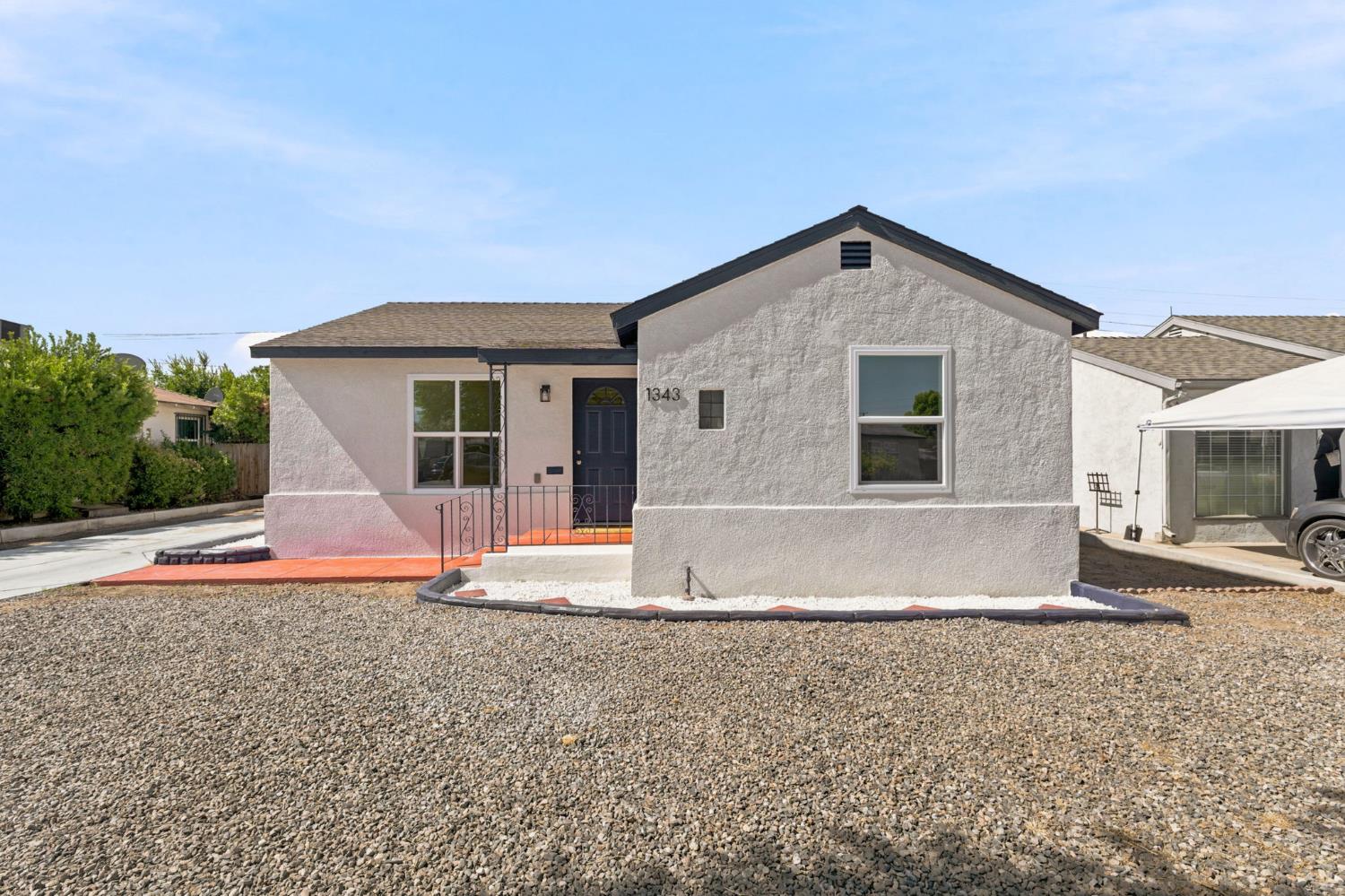 1343 N Esther Way, Fresno, CA 93728