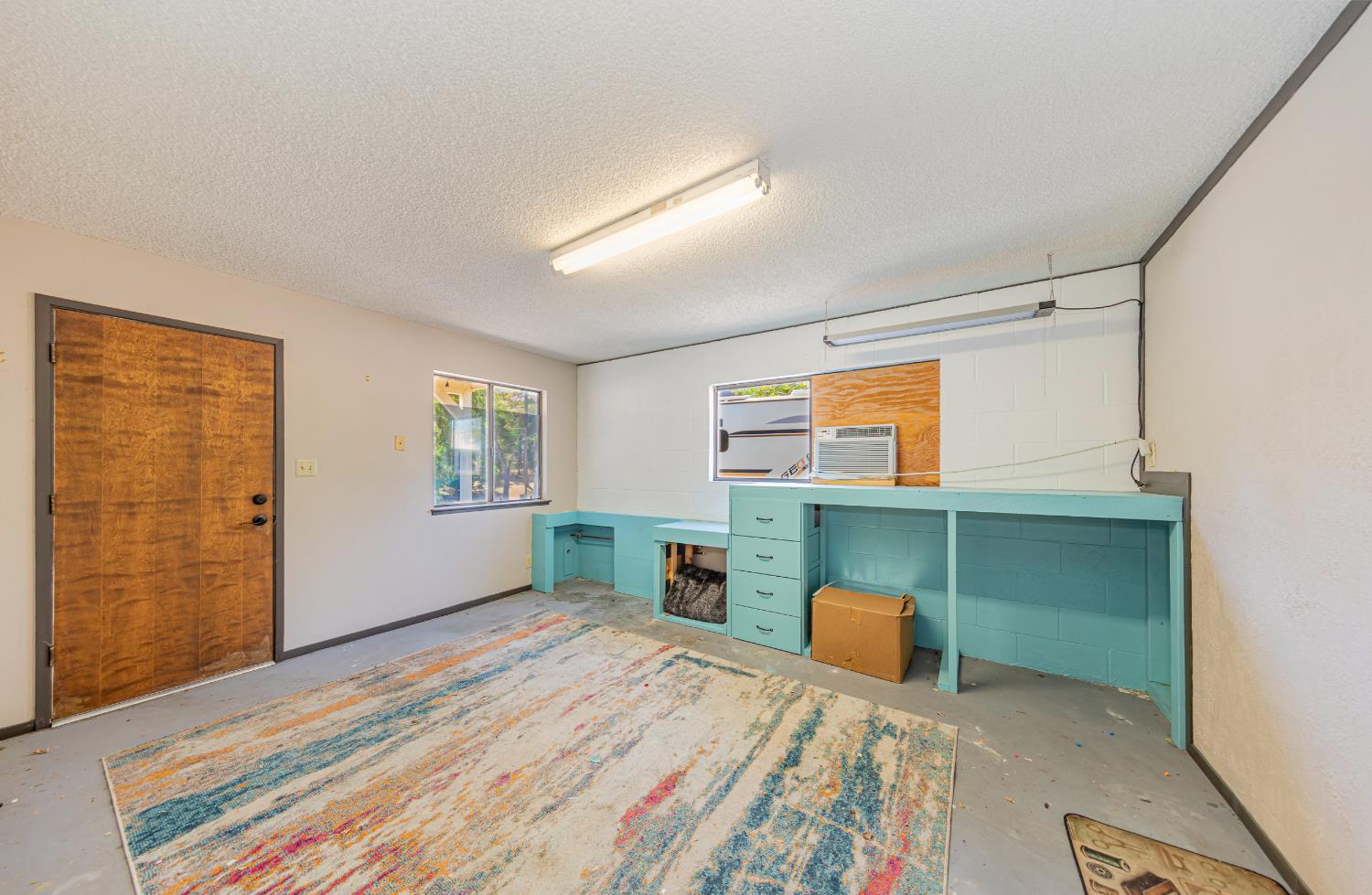45453 N Oakview Dr, Oakhurst, CA 93644