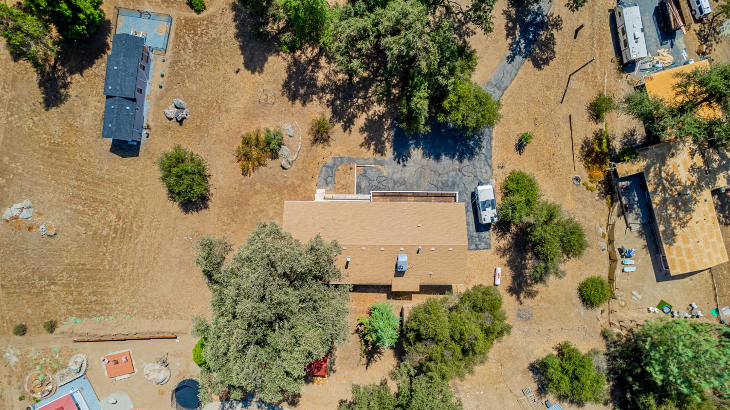 45453 N Oakview Dr, Oakhurst, CA 93644