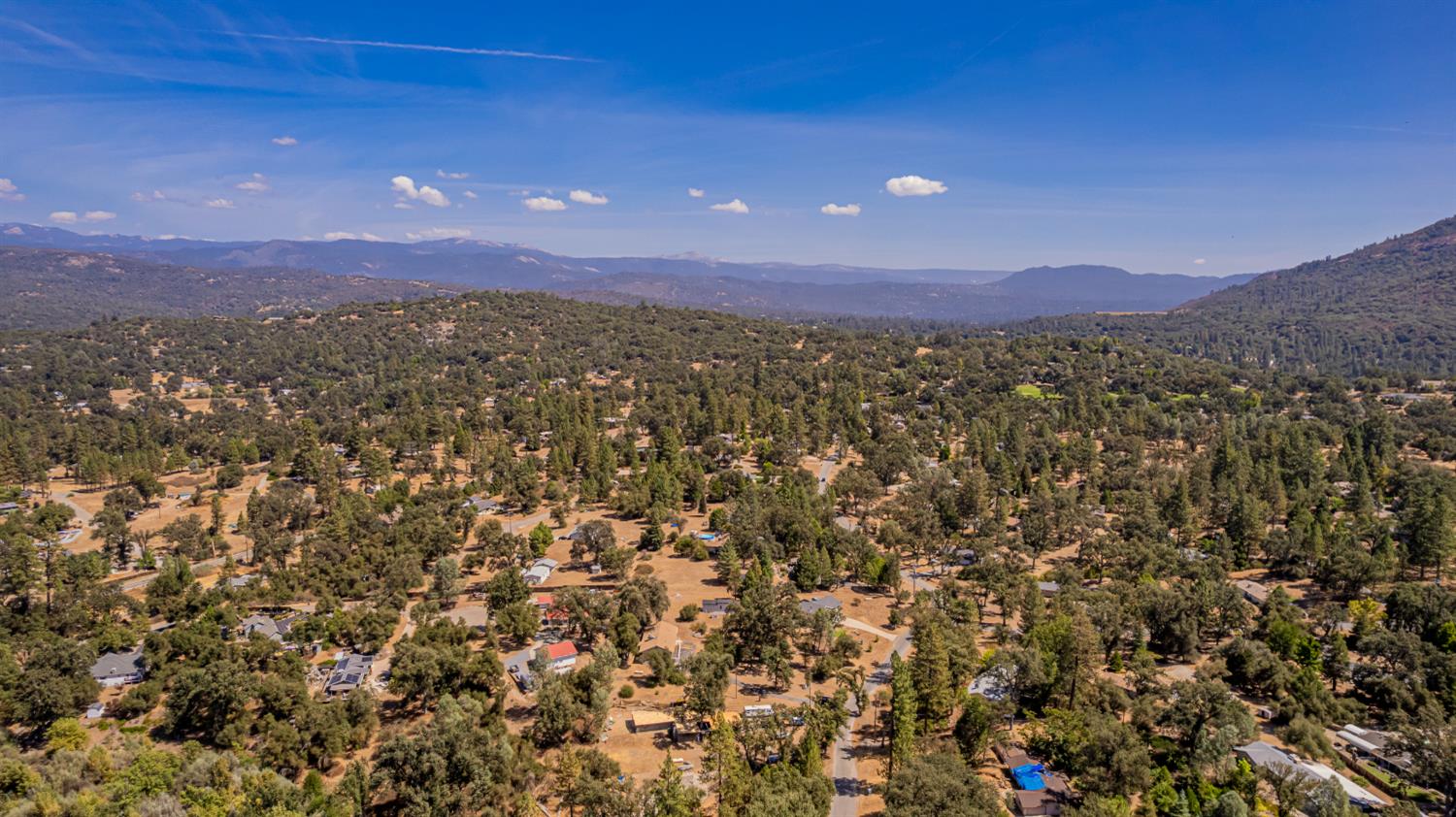45453 N Oakview Dr, Oakhurst, CA 93644
