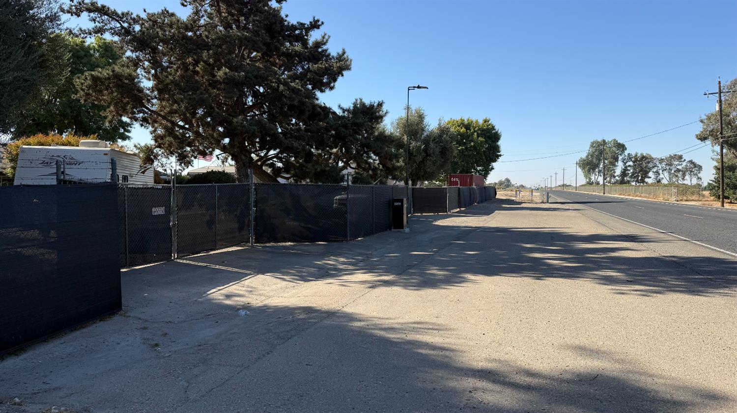 9568 S Academy Ave, Selma, CA 93662