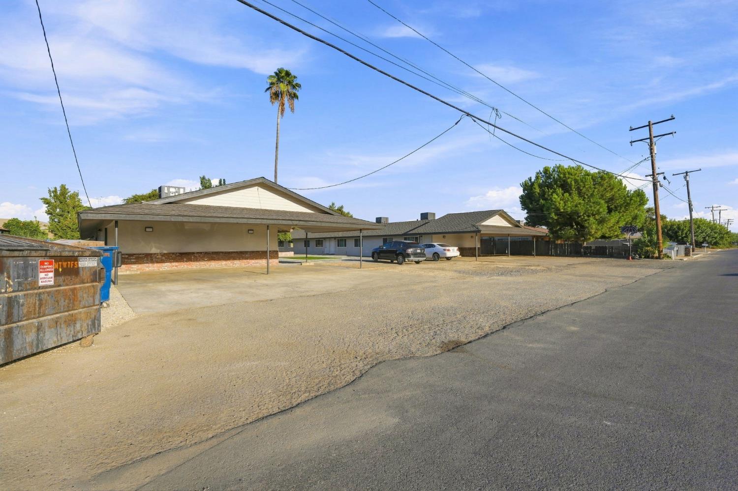 1506 N Cobb, Porterville, CA 93257