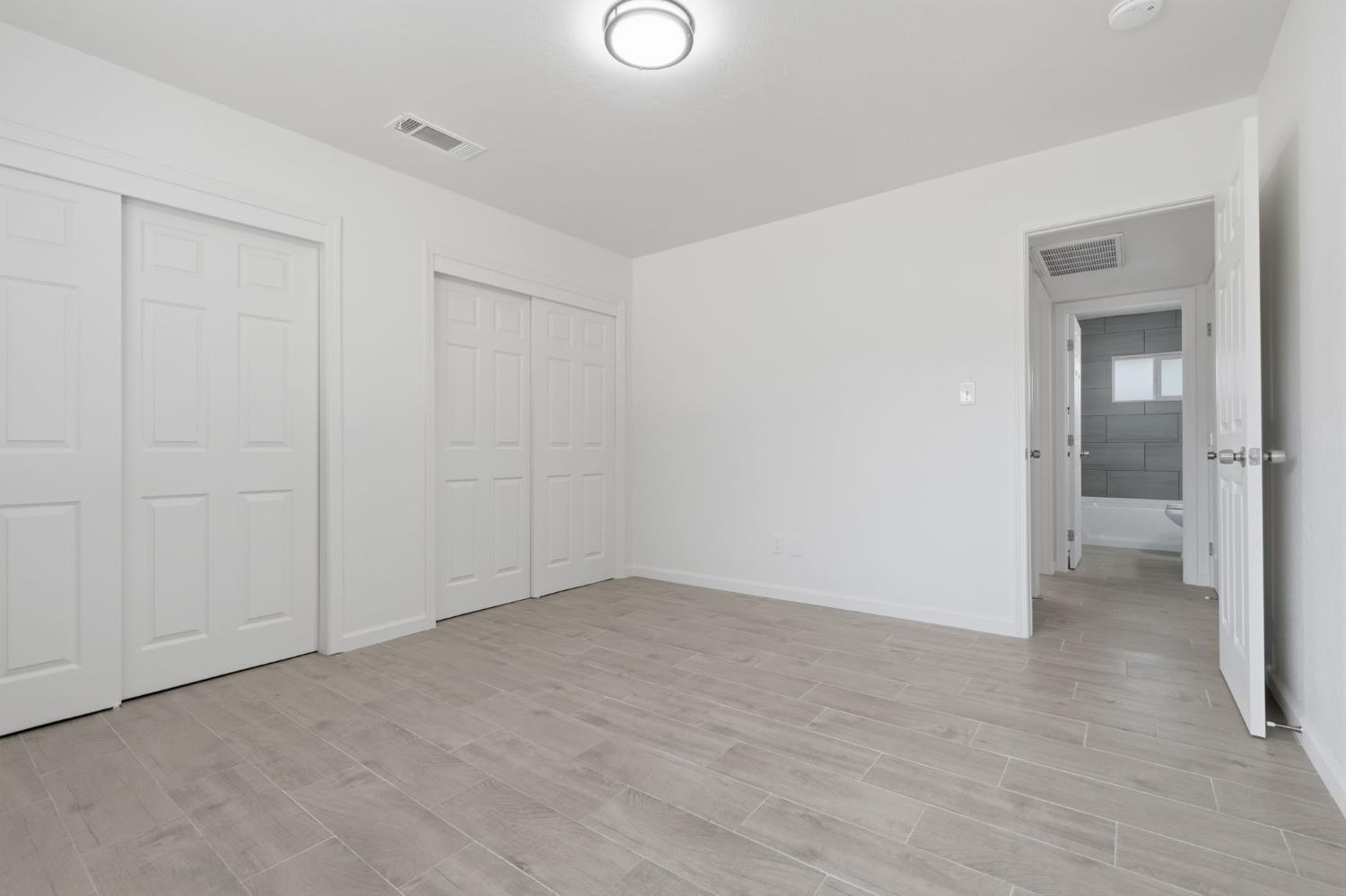 1506 N Cobb, Porterville, CA 93257