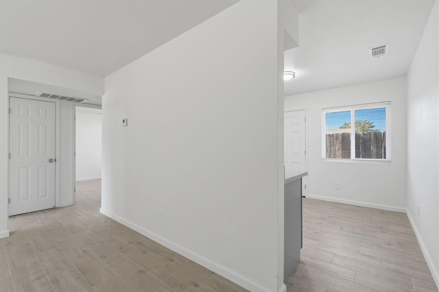 1506 N Cobb, Porterville, CA 93257