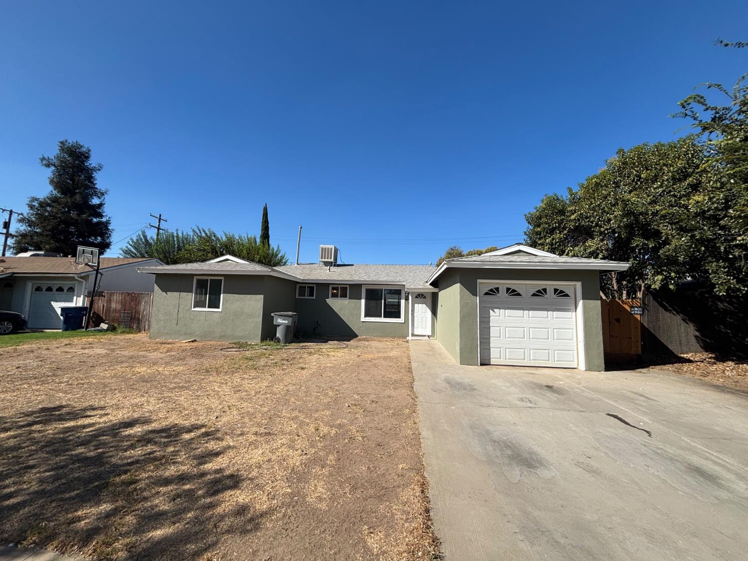 4431 N Augusta St, Fresno, CA 93726