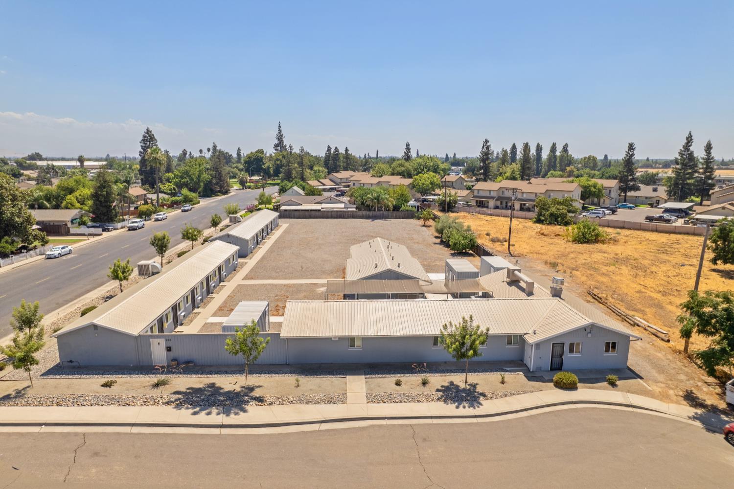 638 W Kern, Dinuba, CA 93618
