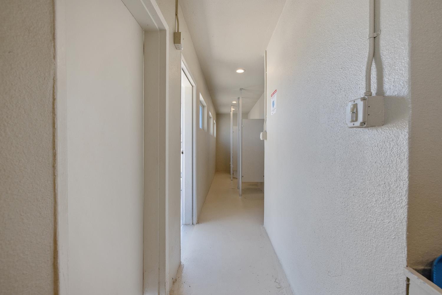 638 W Kern, Dinuba, CA 93618