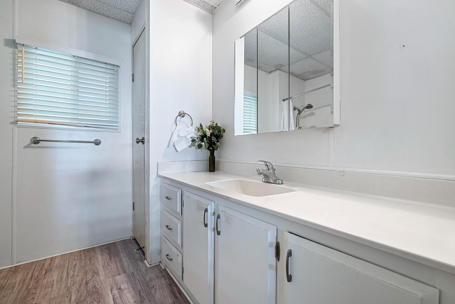 39678 Road 425B #SPC35, Oakhurst, CA 93644