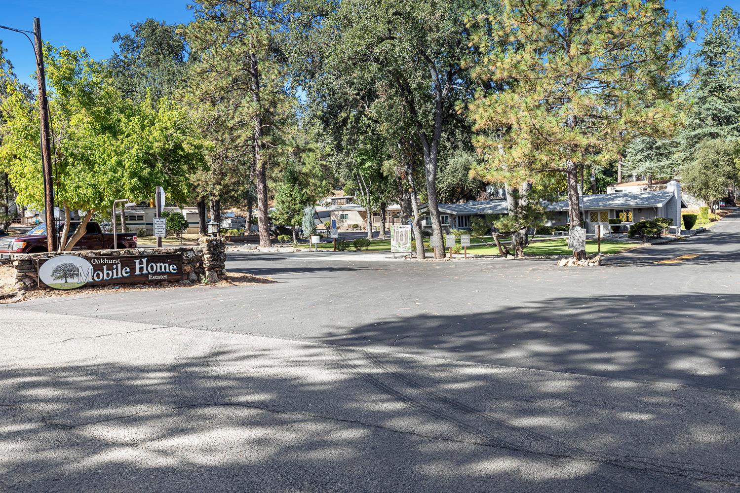 39678 Road 425B #SPC35, Oakhurst, CA 93644