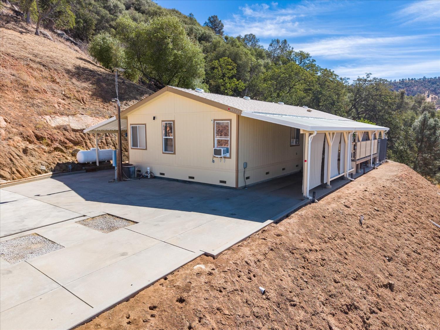35767 Morava Rd, Coarsegold, CA 93614
