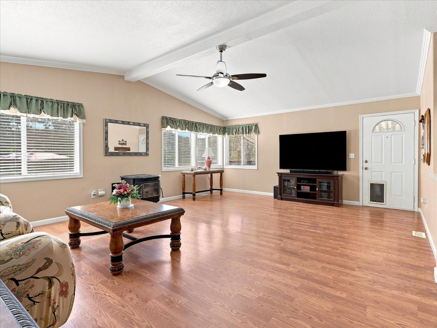 35767 Morava Rd, Coarsegold, CA 93614