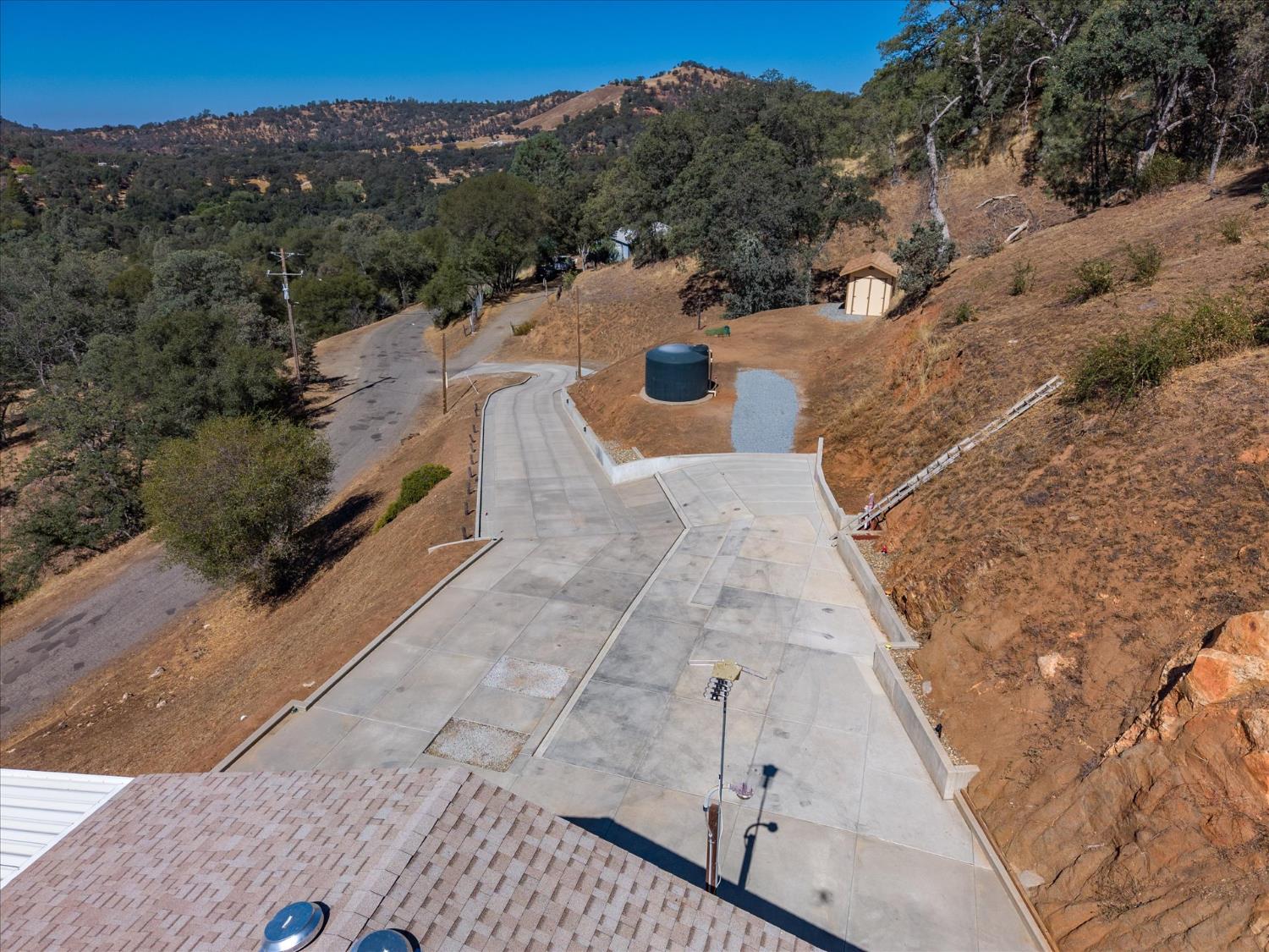 35767 Morava Rd, Coarsegold, CA 93614