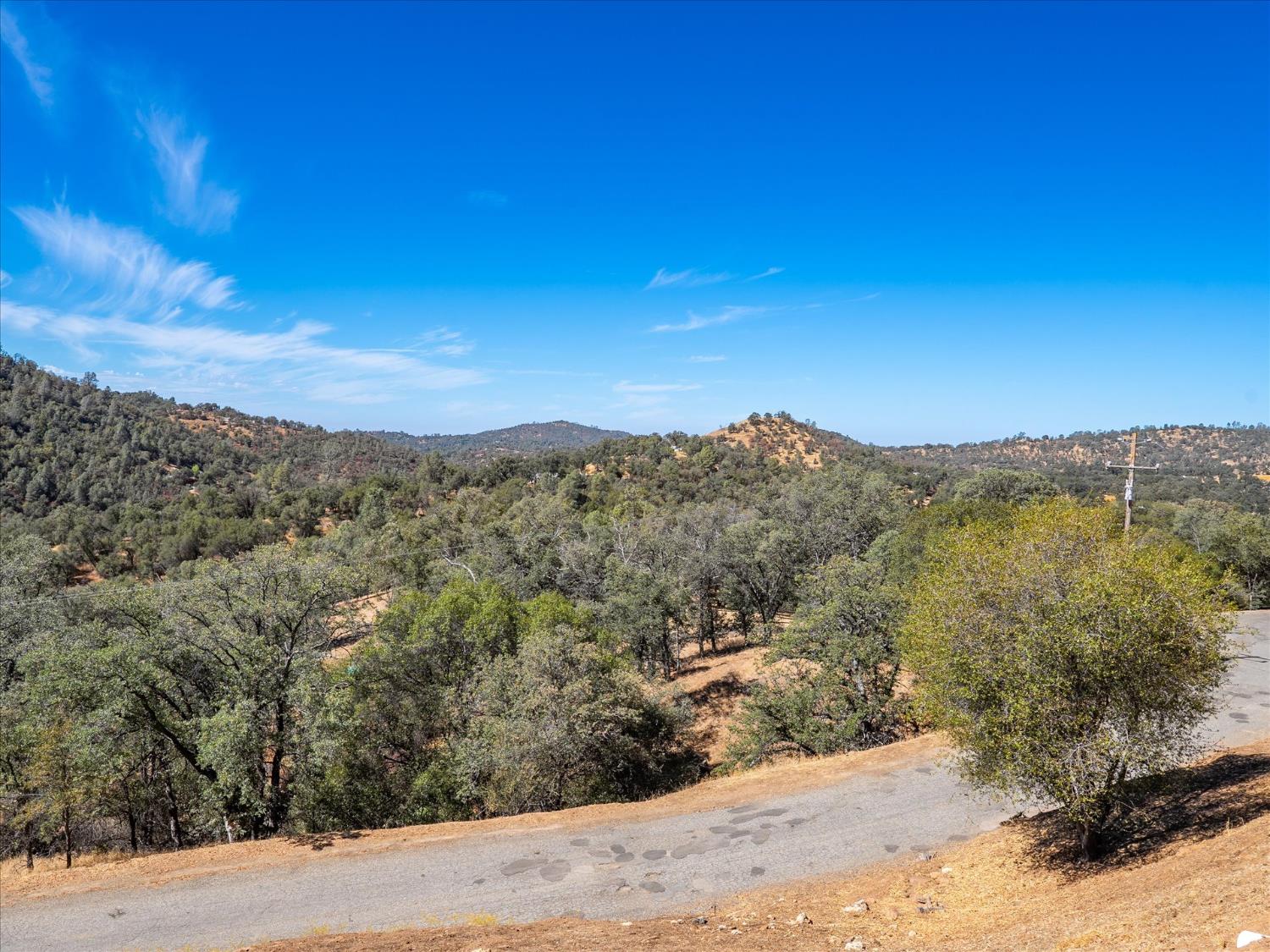 35767 Morava Rd, Coarsegold, CA 93614