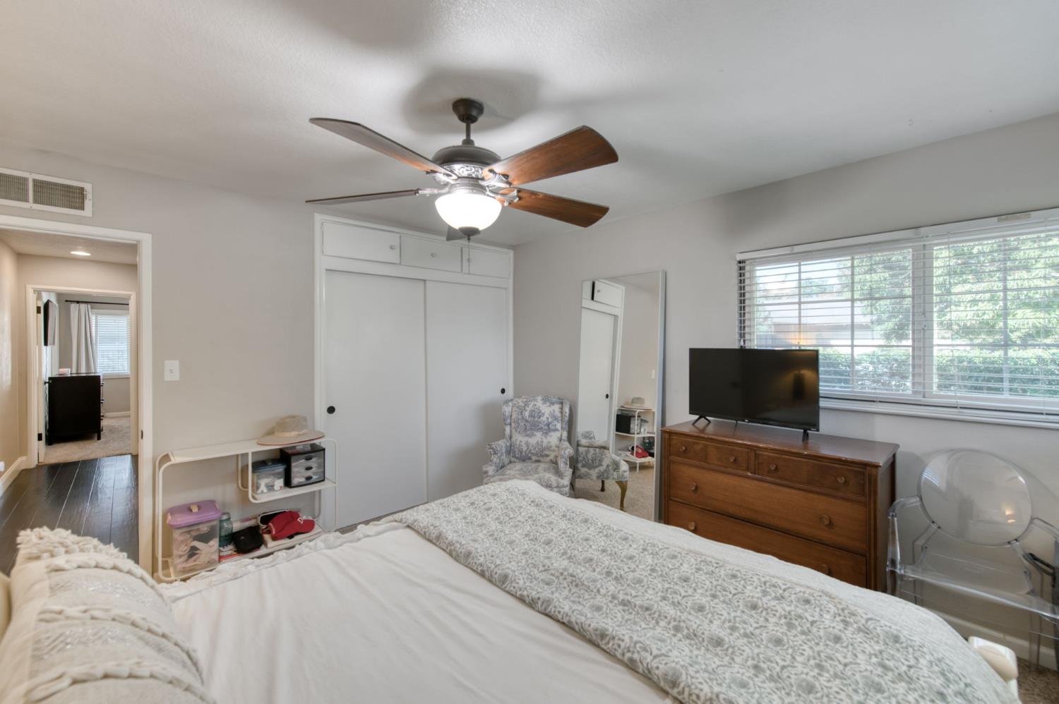 425 W Keats Ave, Fresno, CA 93704