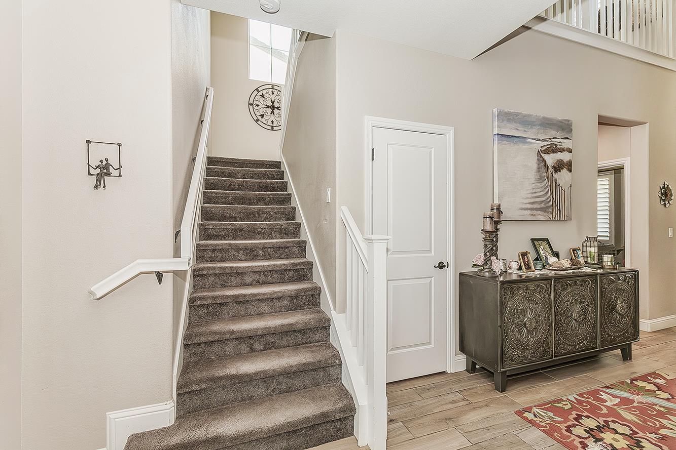 4475 Crown Bluffs Dr, Madera, CA 93636
