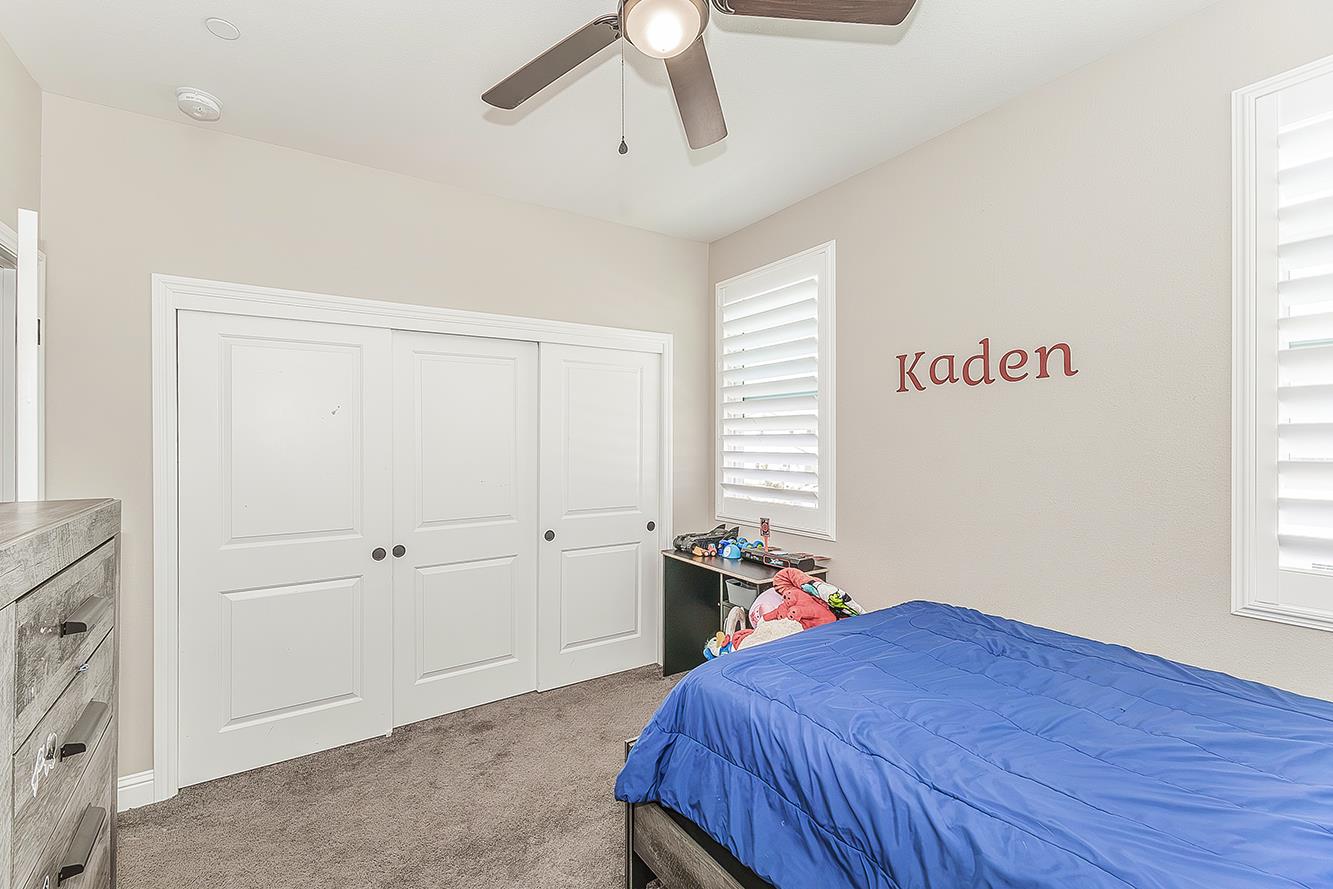 4475 Crown Bluffs Dr, Madera, CA 93636