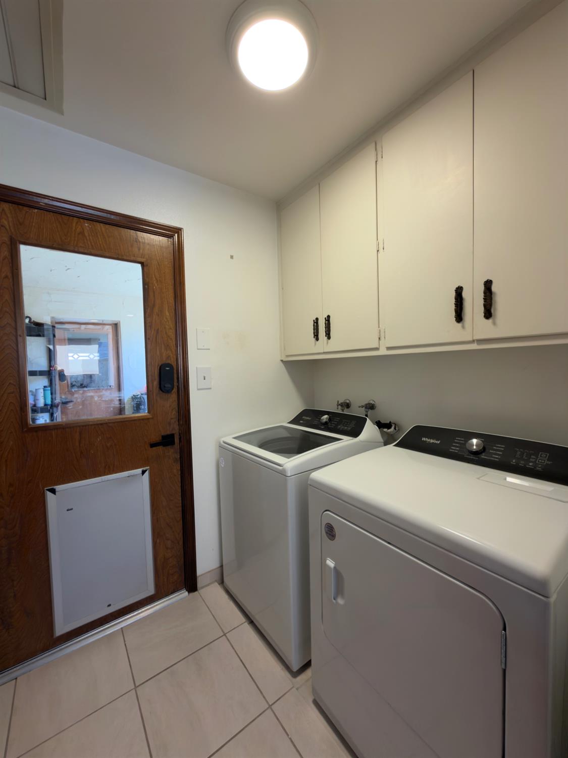 8917 N 6th St, Fresno, CA 93720