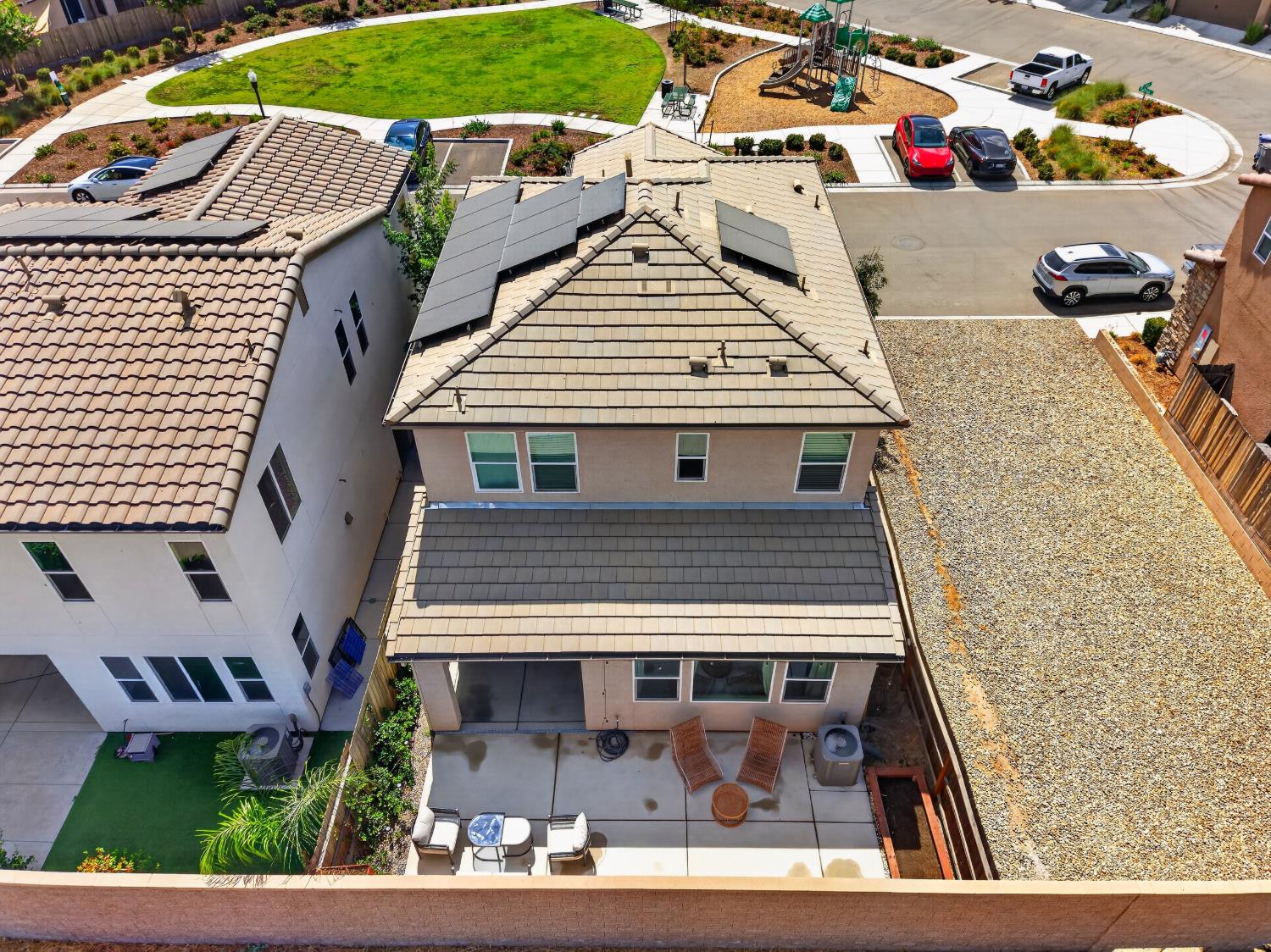 656 N Elise Ln, Fresno, CA 93727