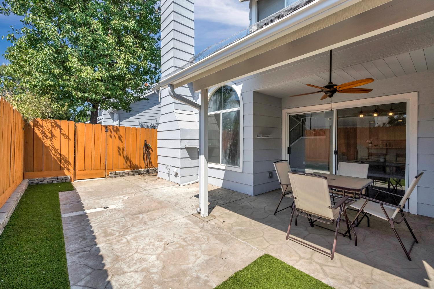 7532 N Millbrook Ave, Fresno, CA 93720