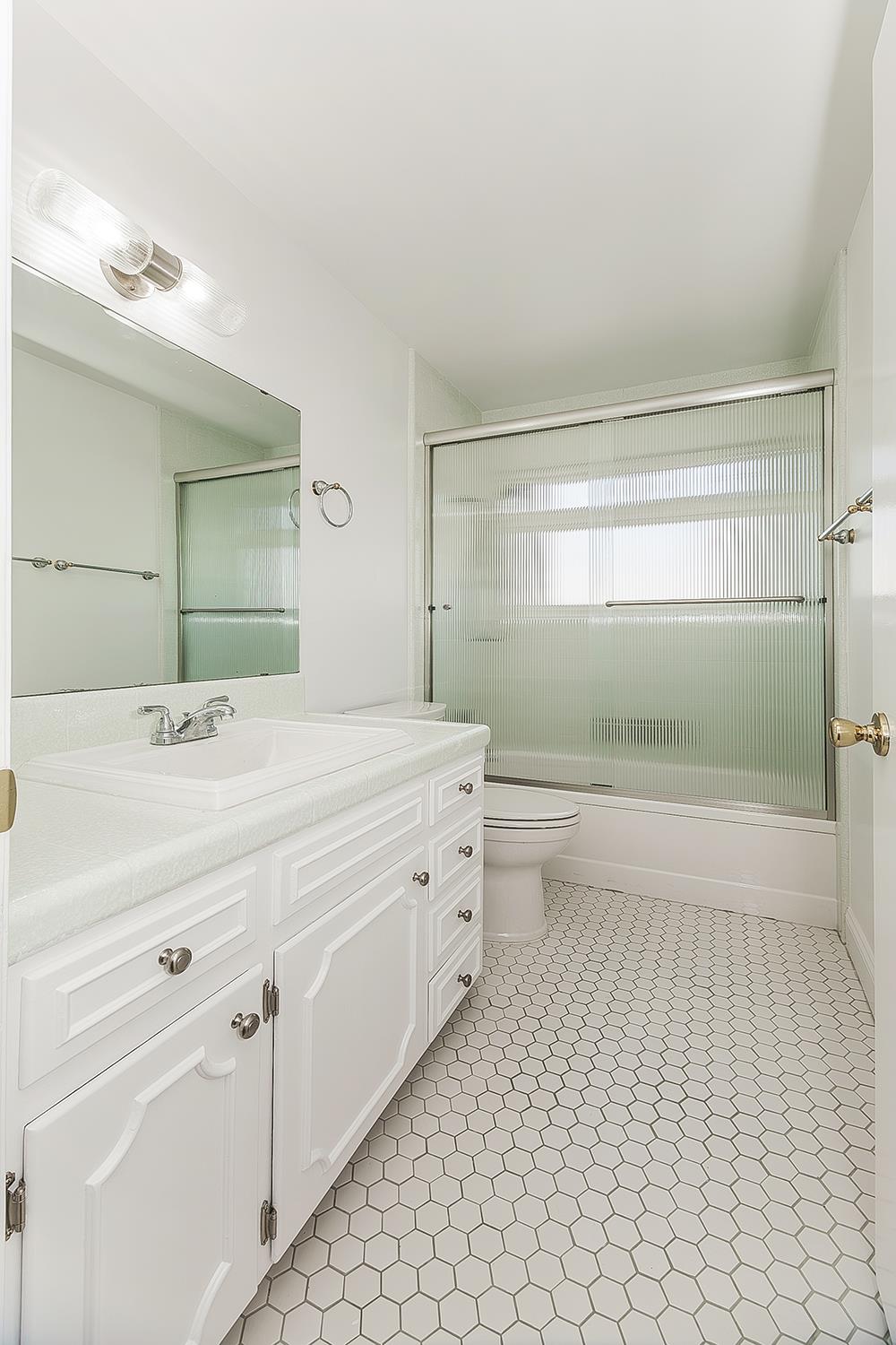 5085 N Wishon Ave #43, Fresno, CA 93704