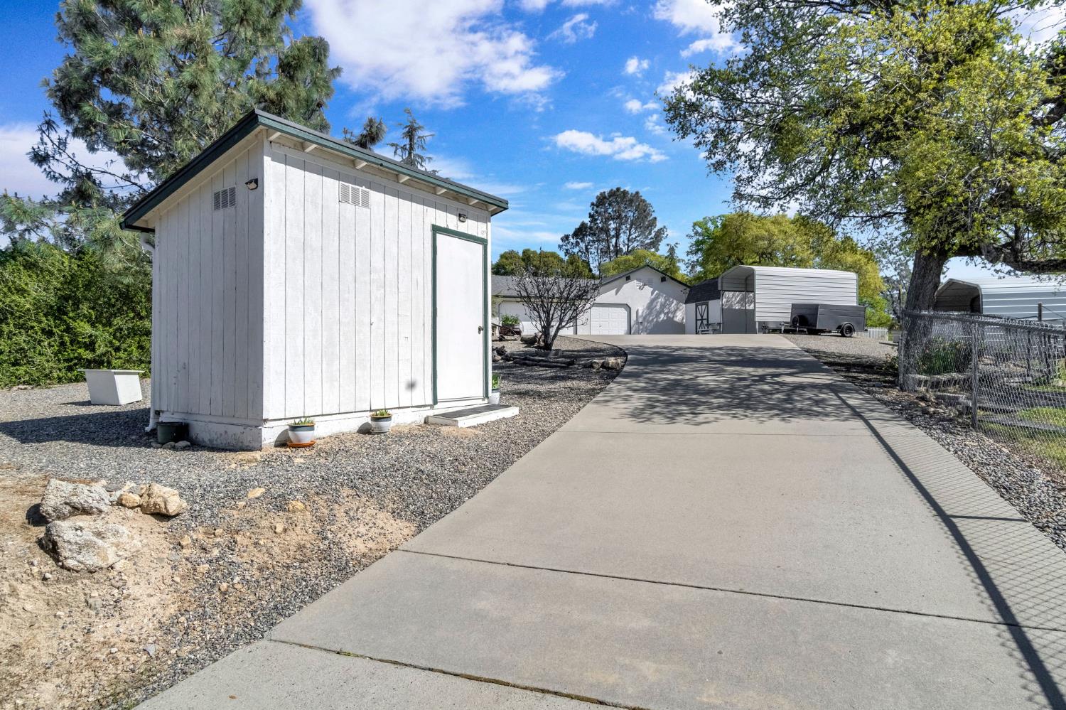 33867 Jennifer Ct, Coarsegold, CA 93614