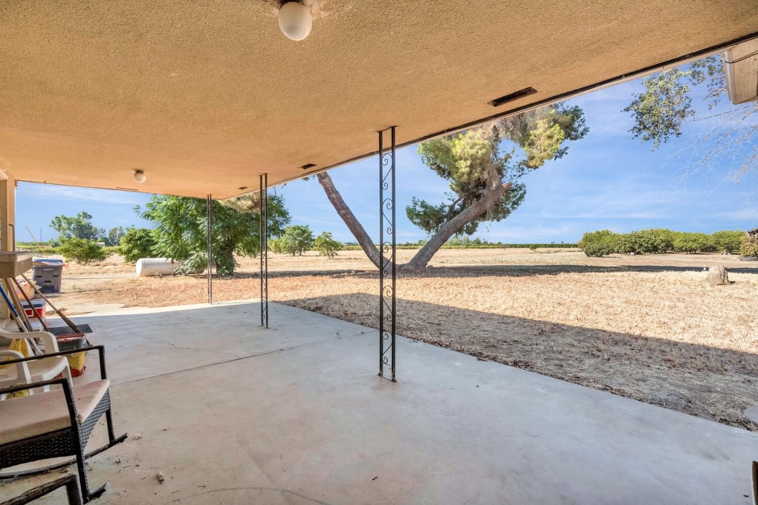 237 N. BETHEL AVE, Sanger, CA 93657