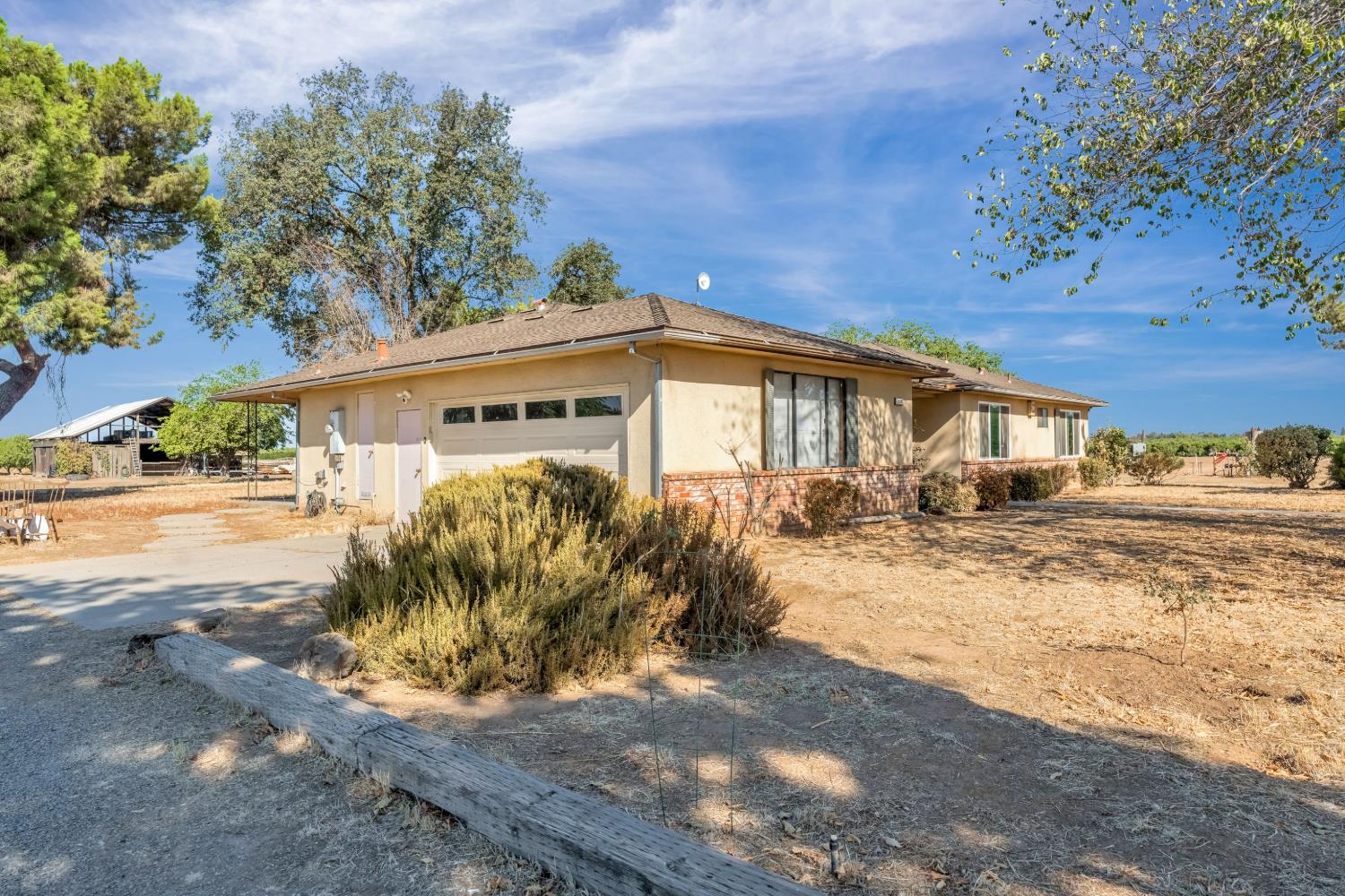 237 N. BETHEL AVE, Sanger, CA 93657