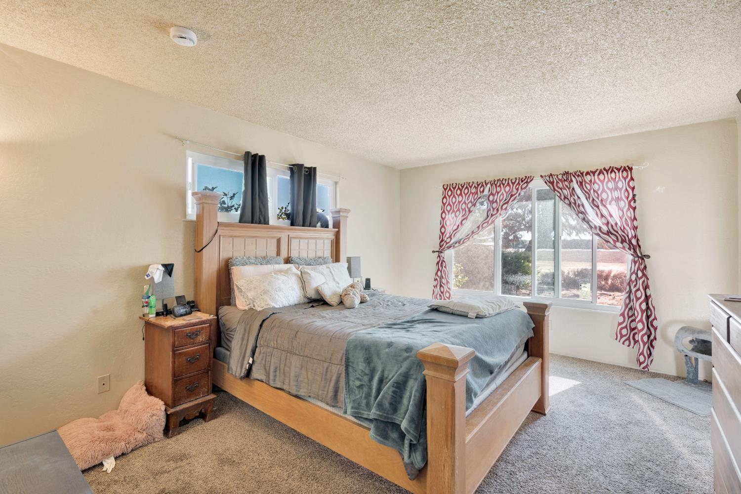 237 N. BETHEL AVE, Sanger, CA 93657