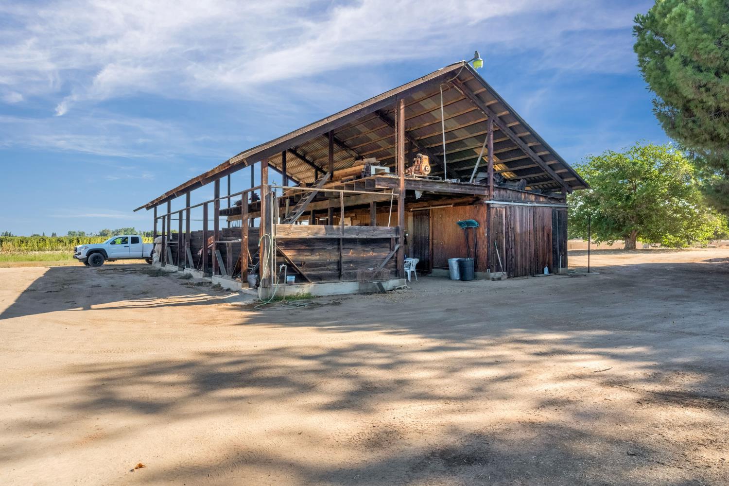 237 N. BETHEL AVE, Sanger, CA 93657