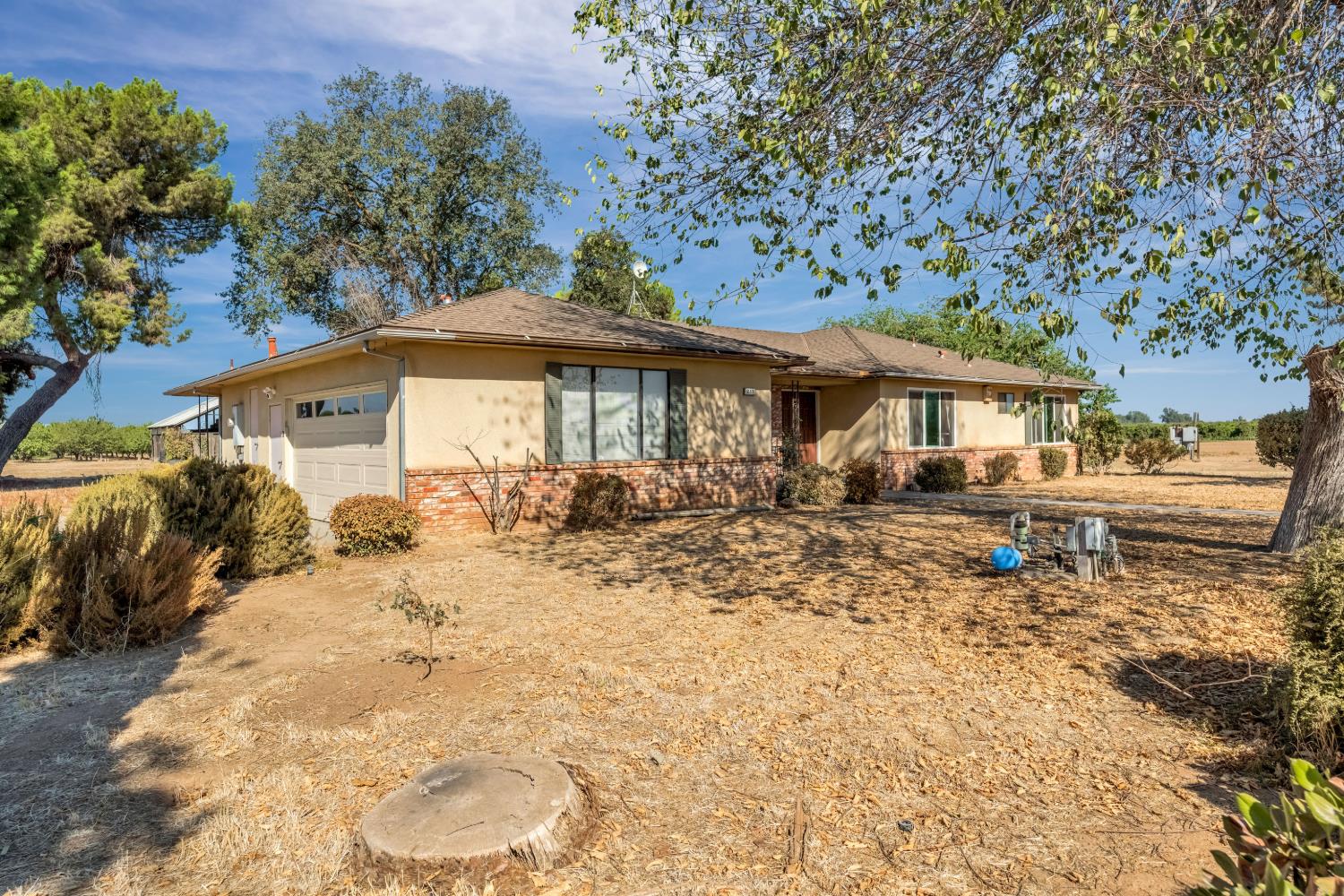237 N. BETHEL AVE, Sanger, CA 93657