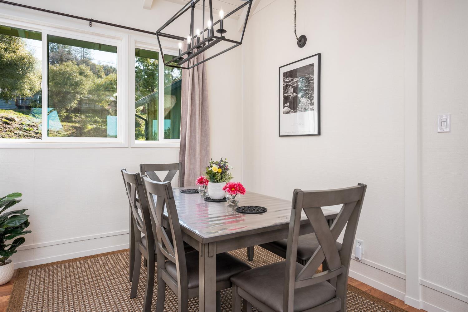 42442 Buckeye Rd, Oakhurst, CA 93644