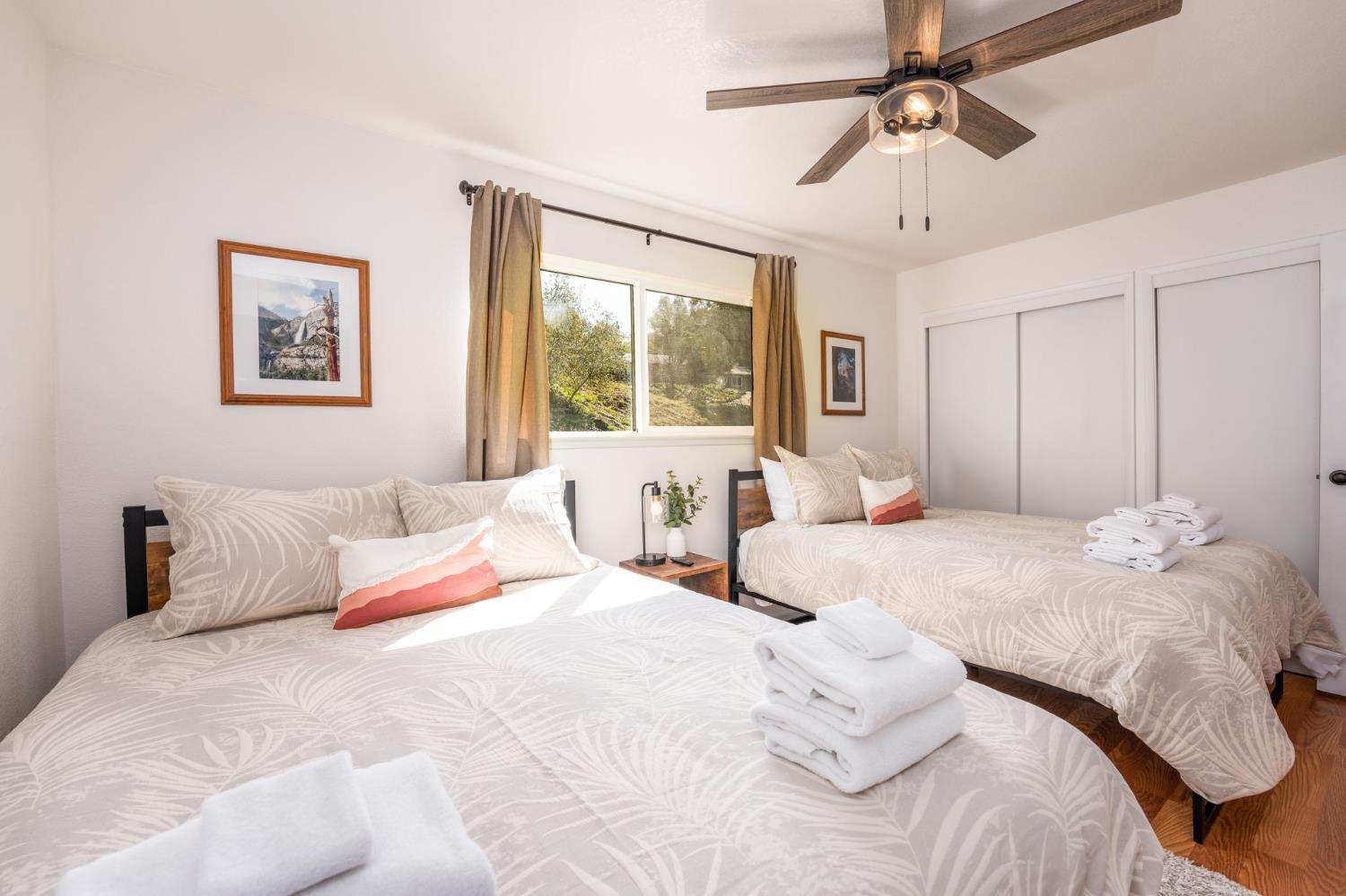 42442 Buckeye Rd, Oakhurst, CA 93644