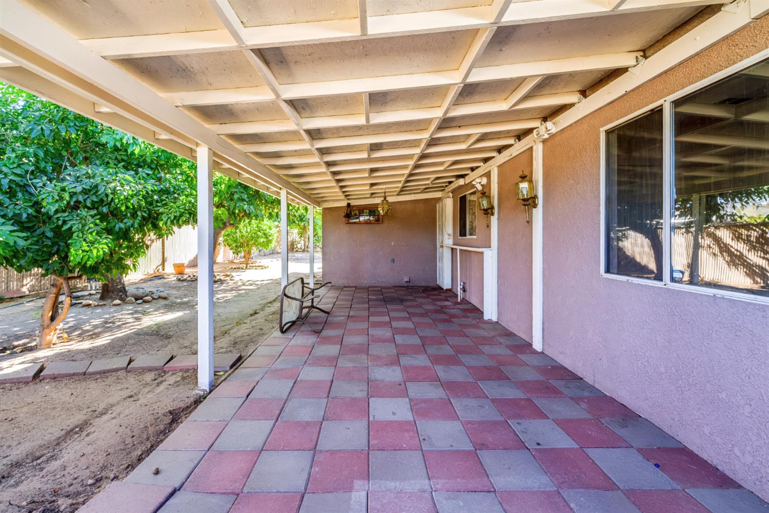 4683 E Norwich Ave, Fresno, CA 93726