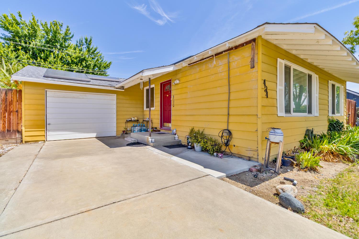 434 Cornell Ave, Coalinga, CA 93210
