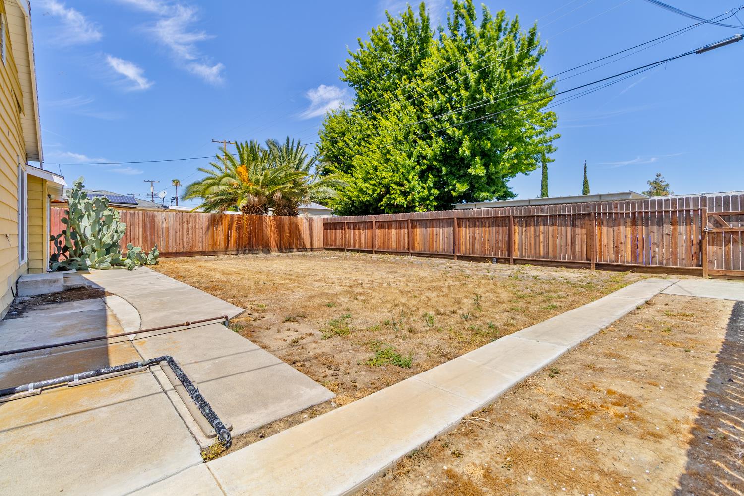 434 Cornell Ave, Coalinga, CA 93210
