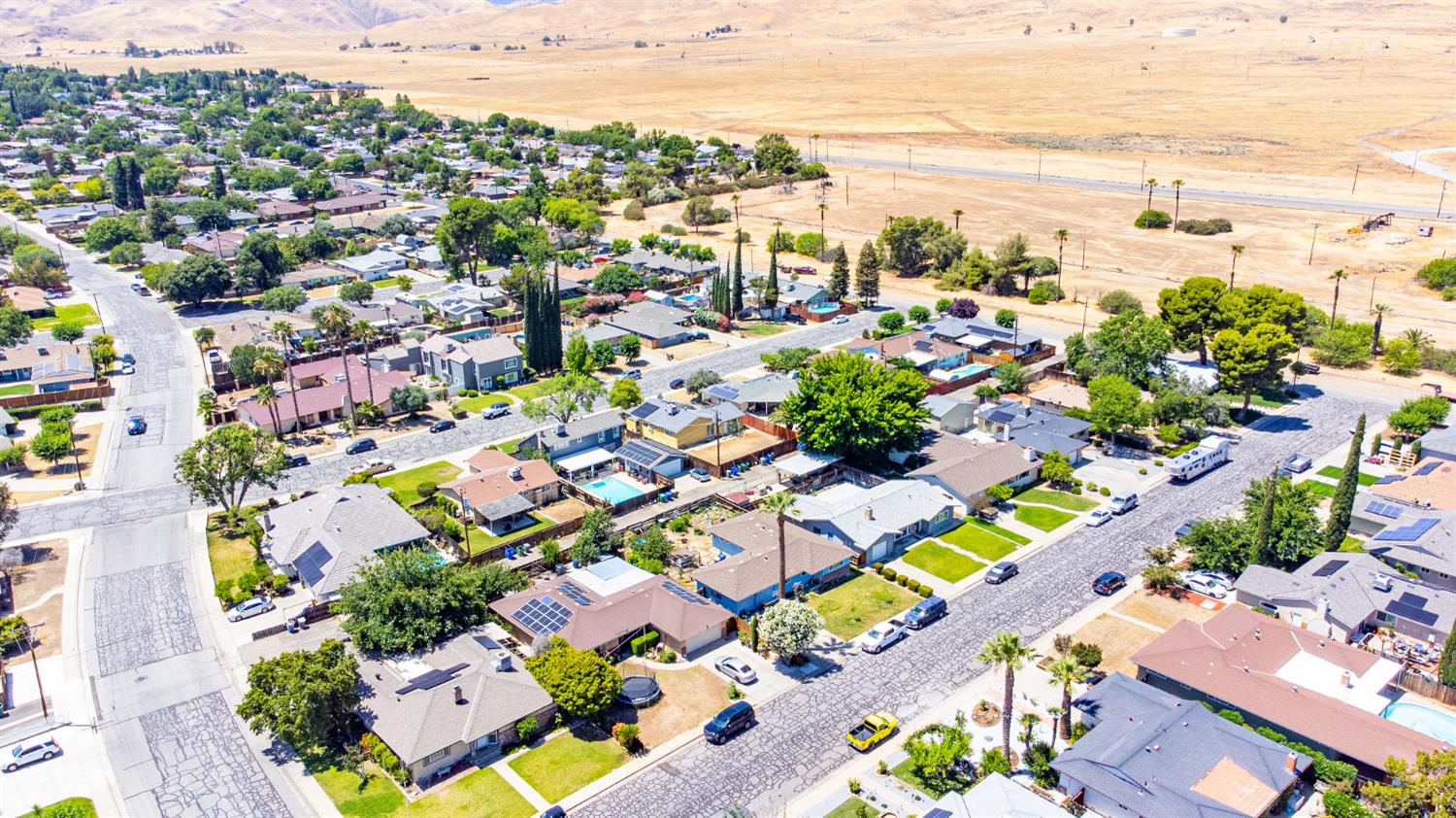 434 Cornell Ave, Coalinga, CA 93210