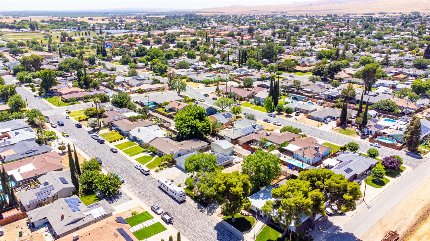 434 Cornell Ave, Coalinga, CA 93210