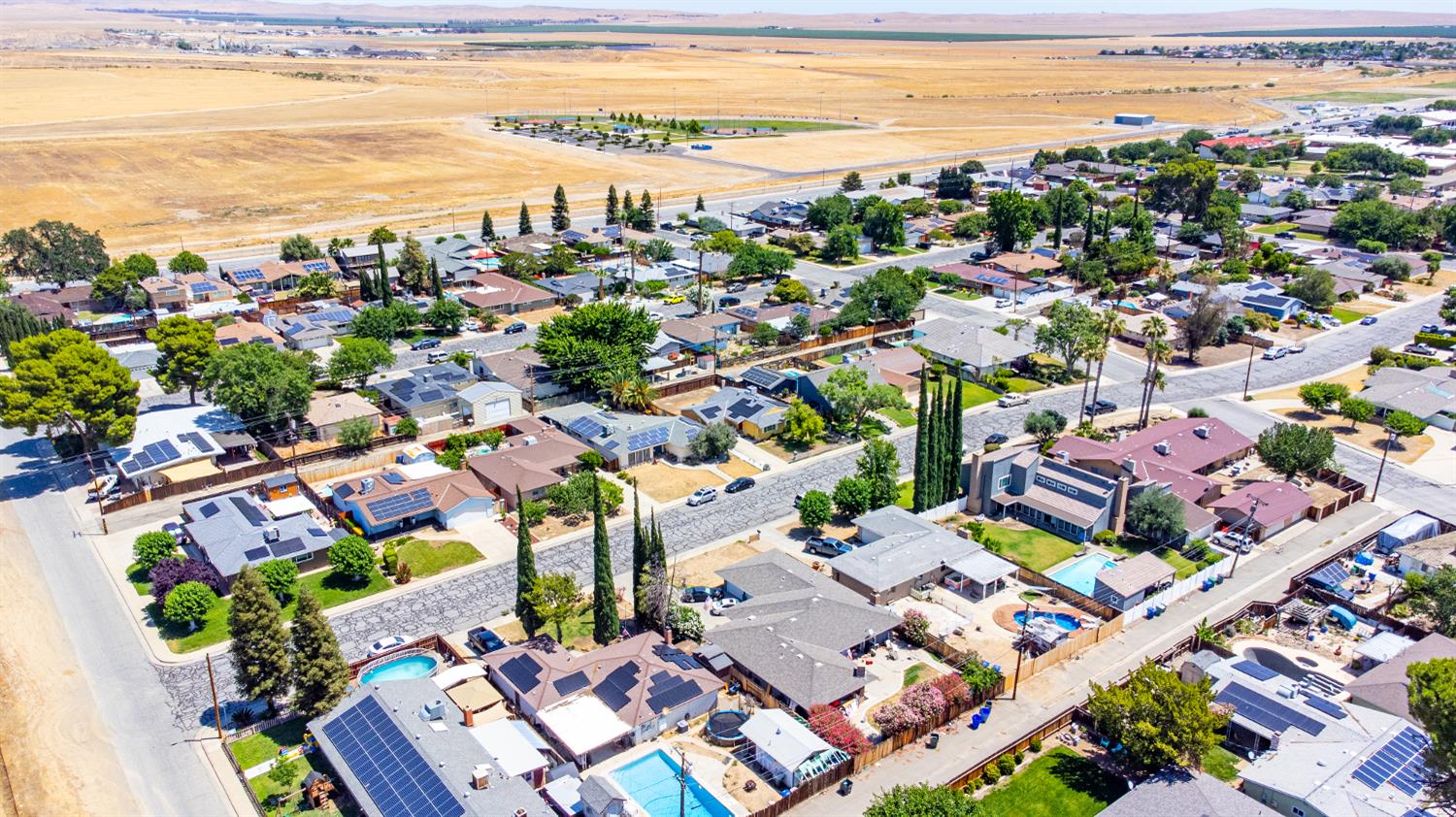 434 Cornell Ave, Coalinga, CA 93210