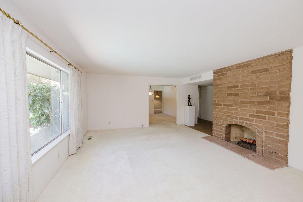 1740 W Celeste Ave, Fresno, CA 93711