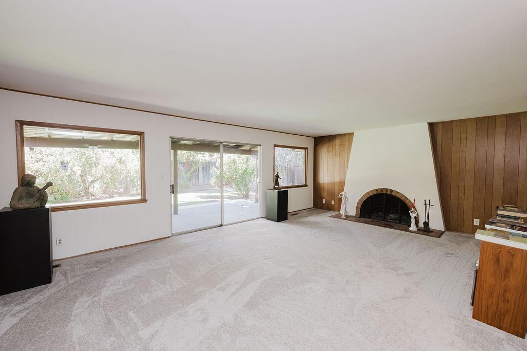 1740 W Celeste Ave, Fresno, CA 93711