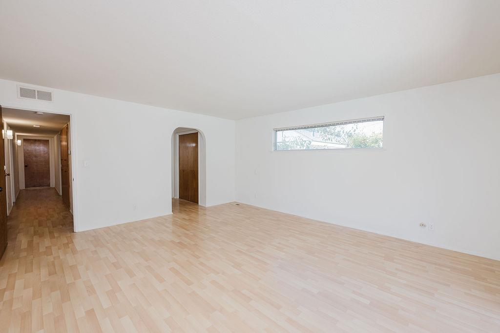 1740 W Celeste Ave, Fresno, CA 93711