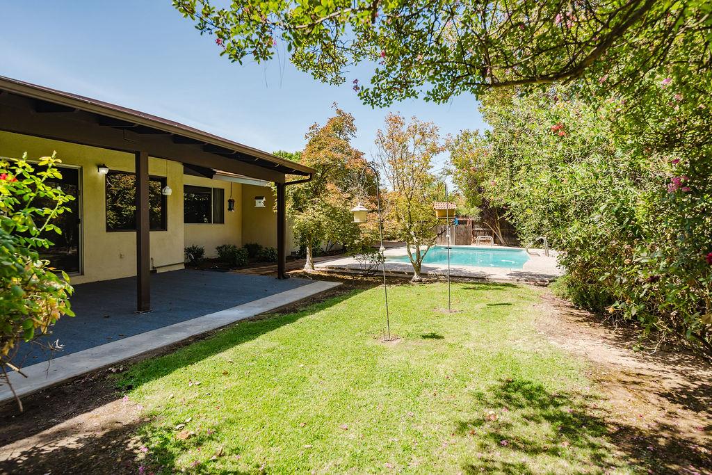 1740 W Celeste Ave, Fresno, CA 93711