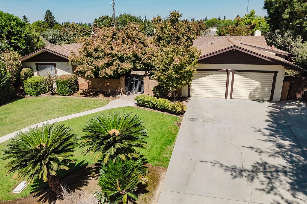 1740 W Celeste Ave, Fresno, CA 93711