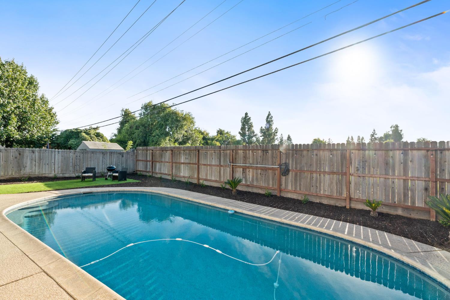 4467 N Bond Ave, Fresno, CA 93726