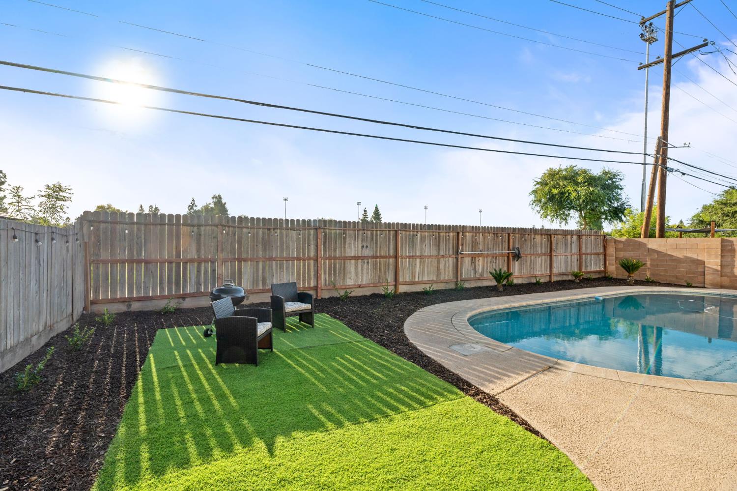 4467 N Bond Ave, Fresno, CA 93726
