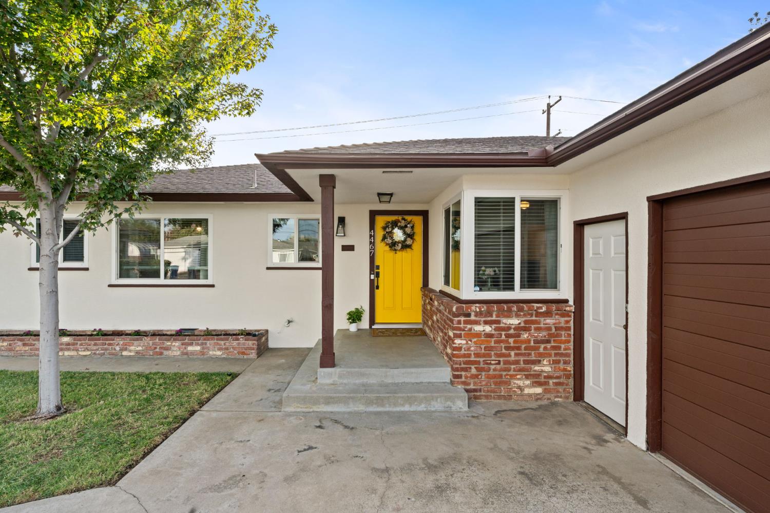 4467 N Bond Ave, Fresno, CA 93726