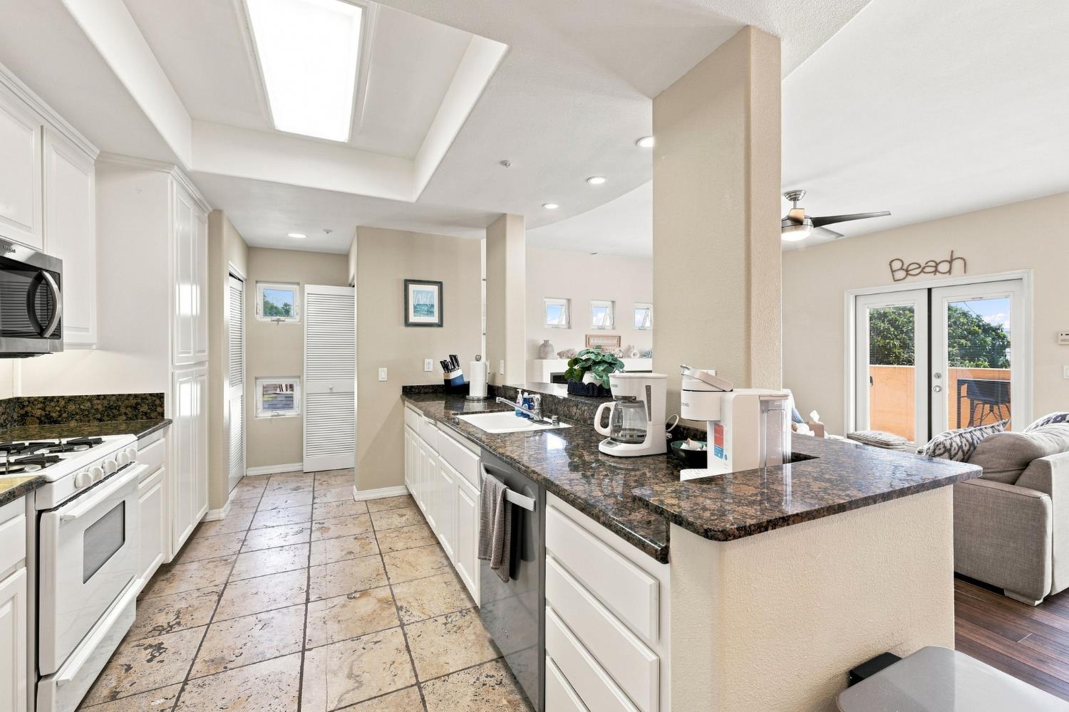 340 Ocean View Ave #C, Pismo Beach, CA 93449