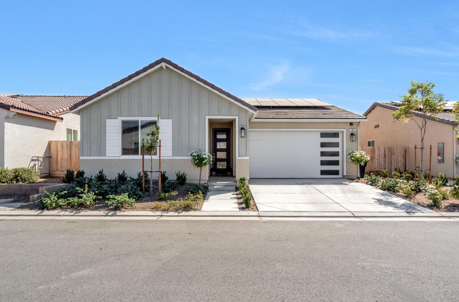 163 Reunion Way S, Madera, CA 93636