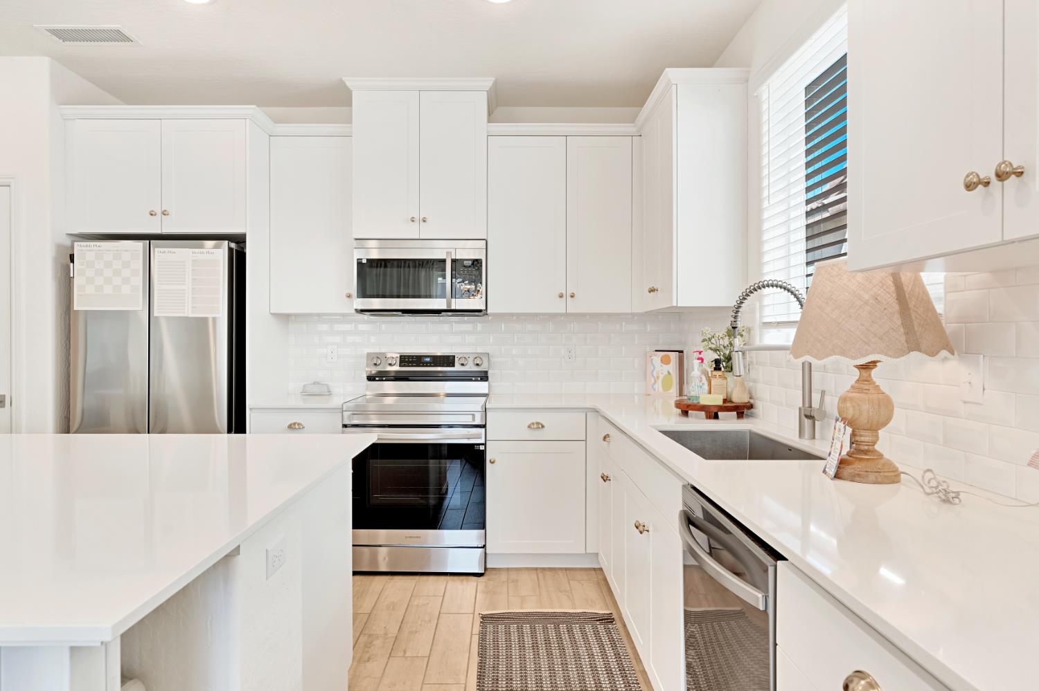 163 Reunion Way S, Madera, CA 93636
