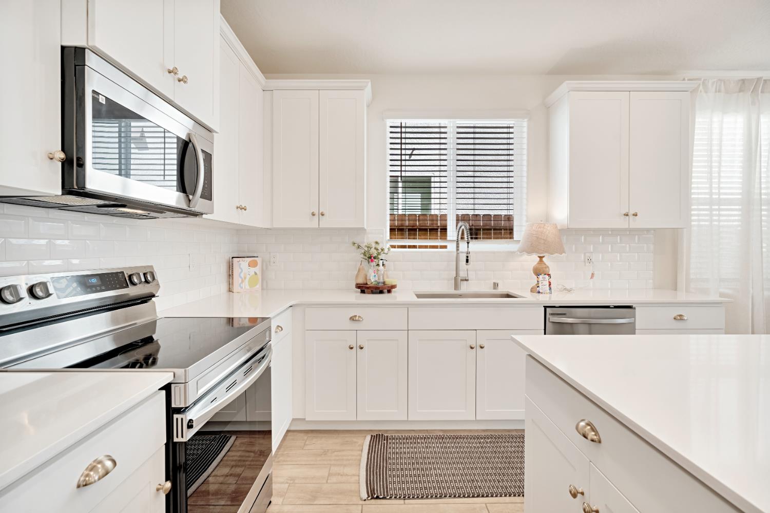 163 Reunion Way S, Madera, CA 93636